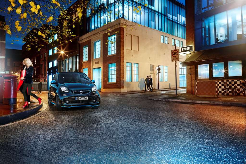  (wallbox) με κάθε smart EQ