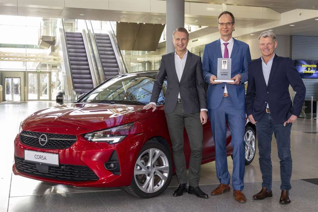 Το Opel Corsa απέσπασε το Connected Car Award