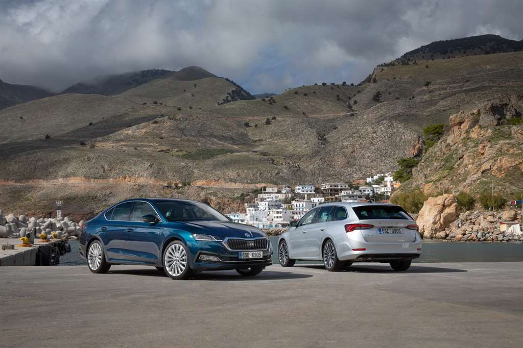 Η νέα Skoda Octavia Grand Coupe φωτογραφημένη στην Κρήτη