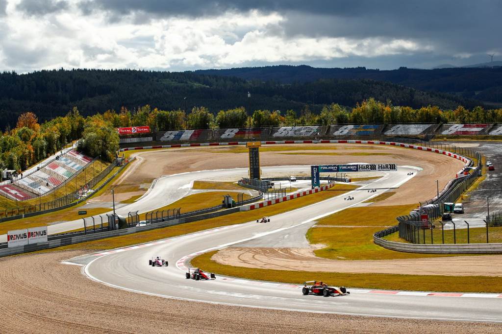 Μπαίνουν στα "χωράφια" της Formula 1