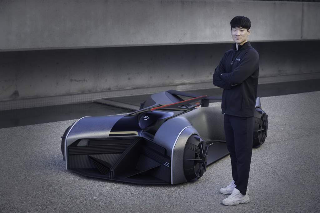 Nissan Design GT-R(X)2050