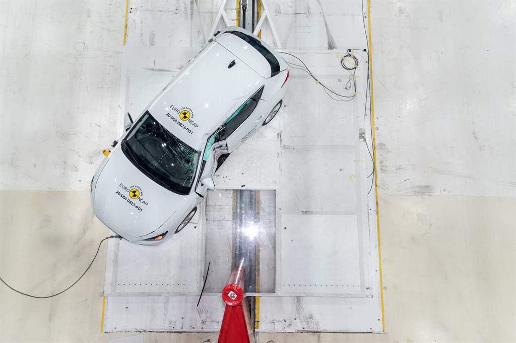 Το νέο SEAT Leon στις δοκιμές ασφαλείας Euro NCAP