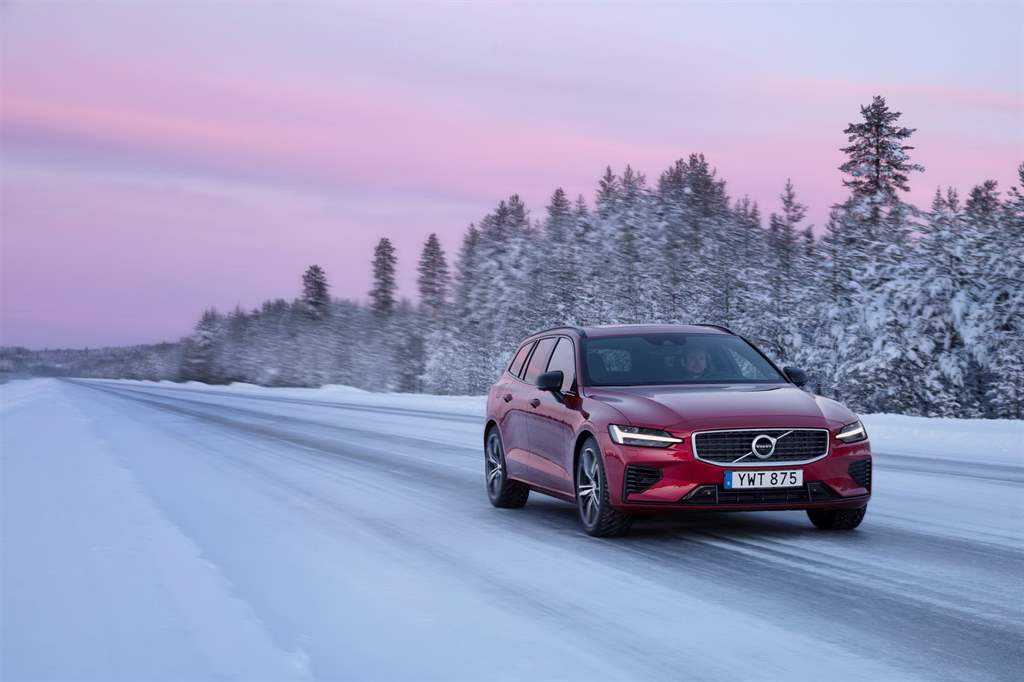 Πουλάει σα φρέσκο ψωμί!!!