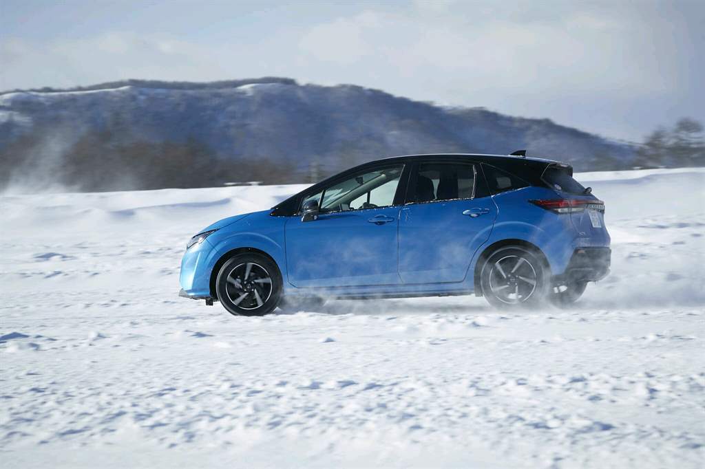 Το e-POWER προσφέρει την οδηγική αίσθηση του R35 GT-R