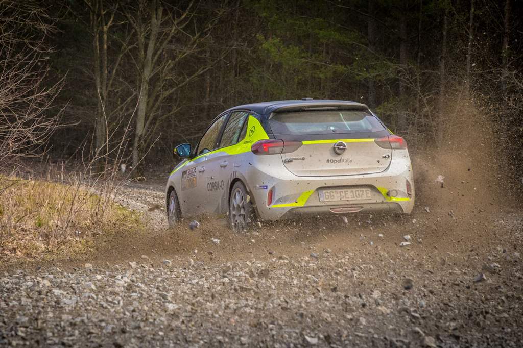 Opel Corsa-e Rally Car