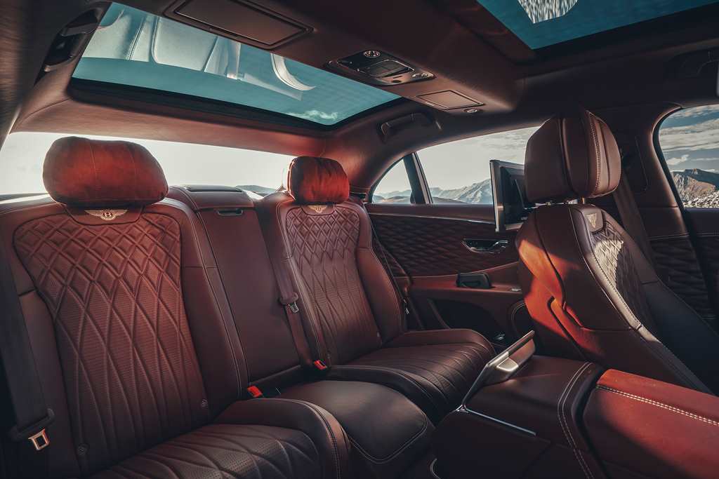 ΝΕΟ ΜΕΛΟΣ ΤΟΥ LEATHER WORKING GROUP Η BENTLEY MOTORS