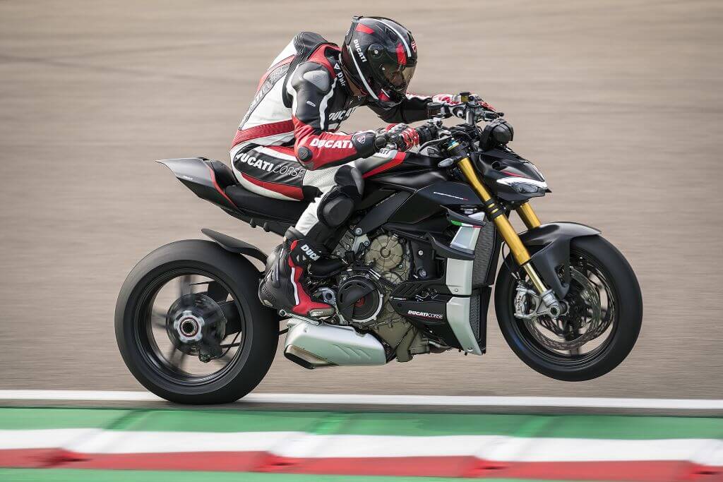 Με 4 χρόνια εγγύηση για όλες τις Ducati Νέος τιμοκατάλογος για όλα τα μοντέλα Ducati 2022