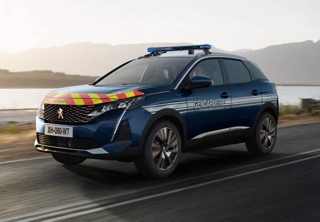 Ο Στόλος της Γαλλικής χωροφυλακής εξηλεκτρίζεται 