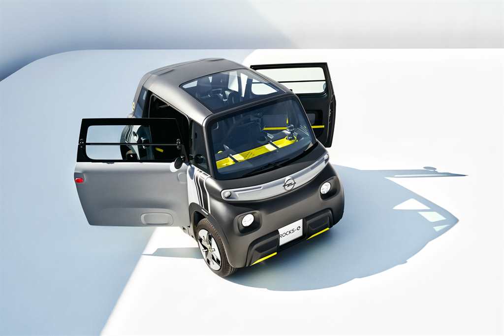 04-Opel-Rocks-e-516667