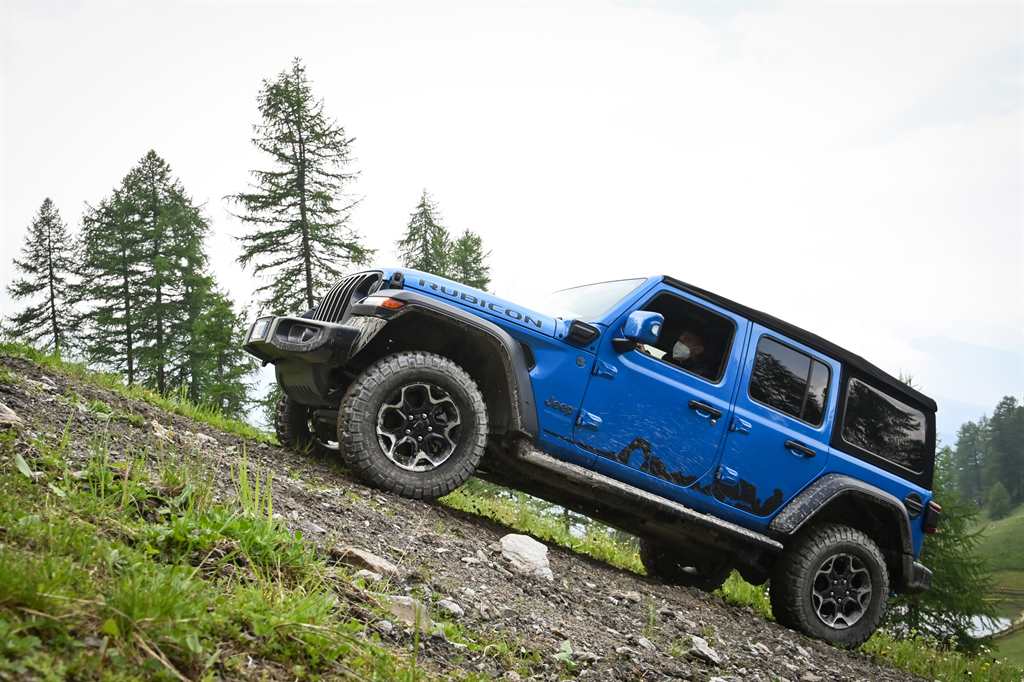 09_Jeep_Wrangler_4xe