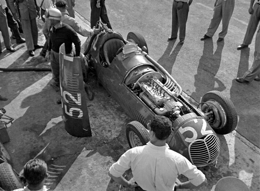 1000 GP F1_ 04