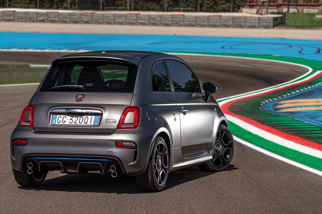 10_New Abarth F595