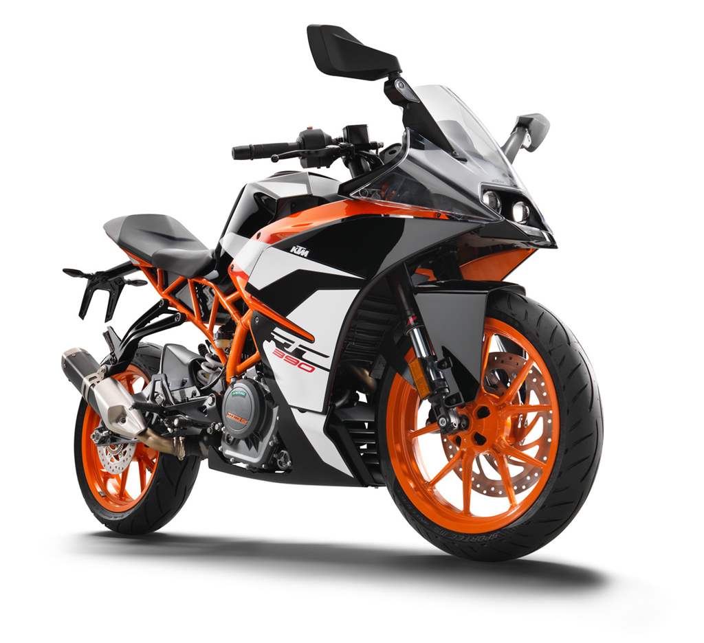 170646_KTM RC 390 front right MY 2017