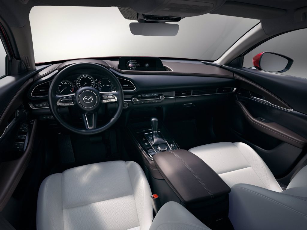 2022_mazda_cx-30_int_white_leather