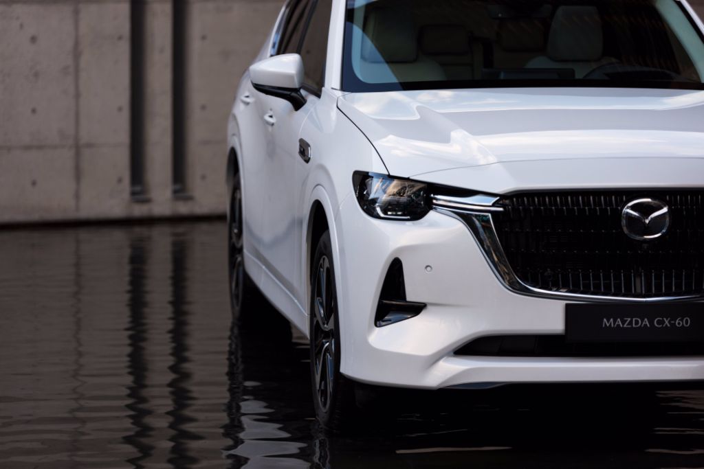 2022_mazda_cx-60_global_still_17