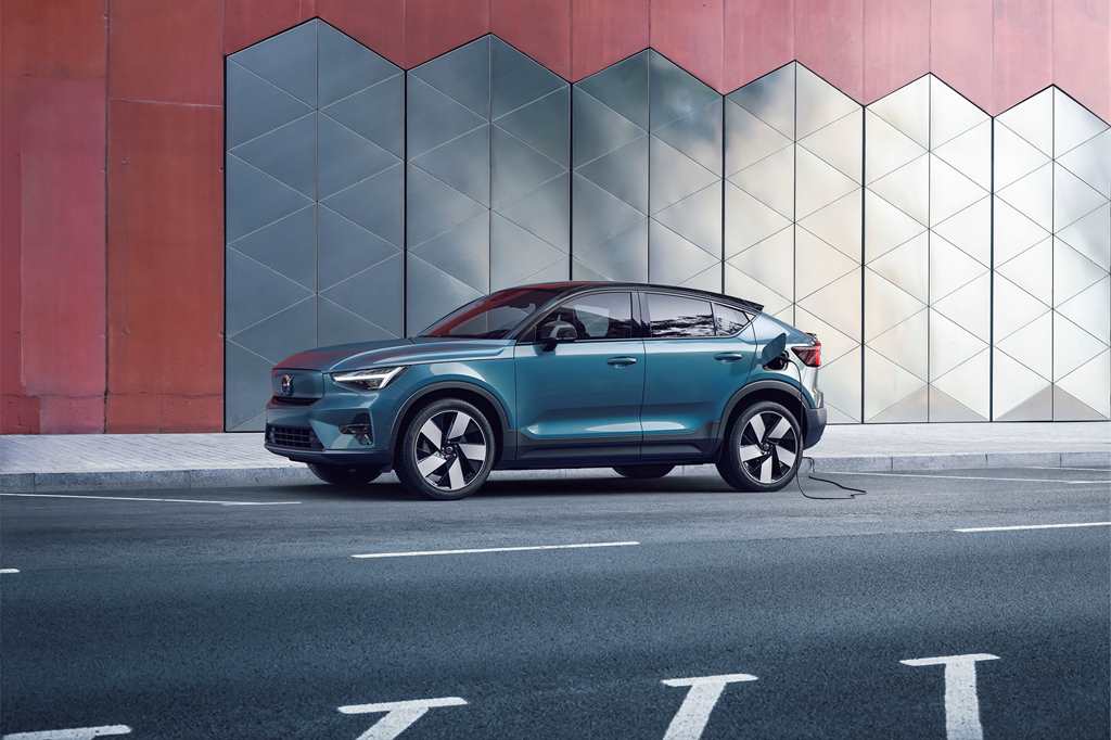 281918_Volvo_C40_Recharge