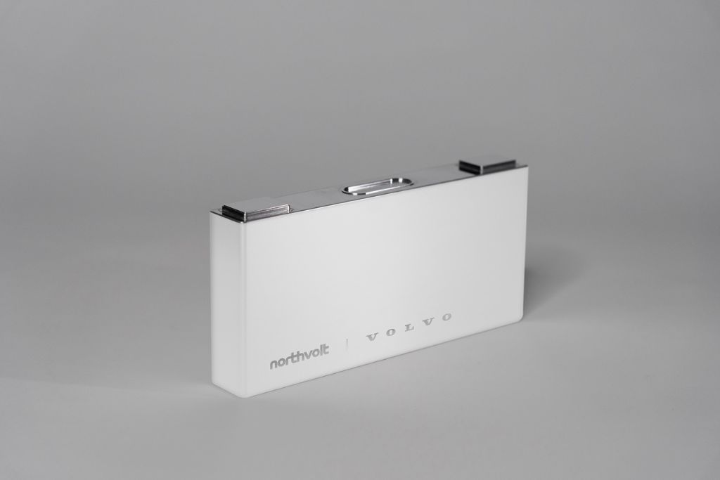 294118_Volvo_Cars_and_Northvolt_accelerate_shift_to_electrification_with_new_3_