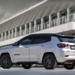 2. New Jeep® Compass S 4xe
