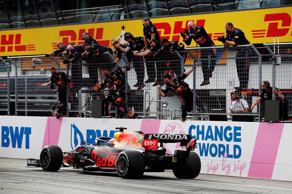 336577_Verstappen_WINS_Honda_s_Fourth_Race_In_A_Row_F1