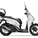351818_22YM_HONDA_SH150i (1)