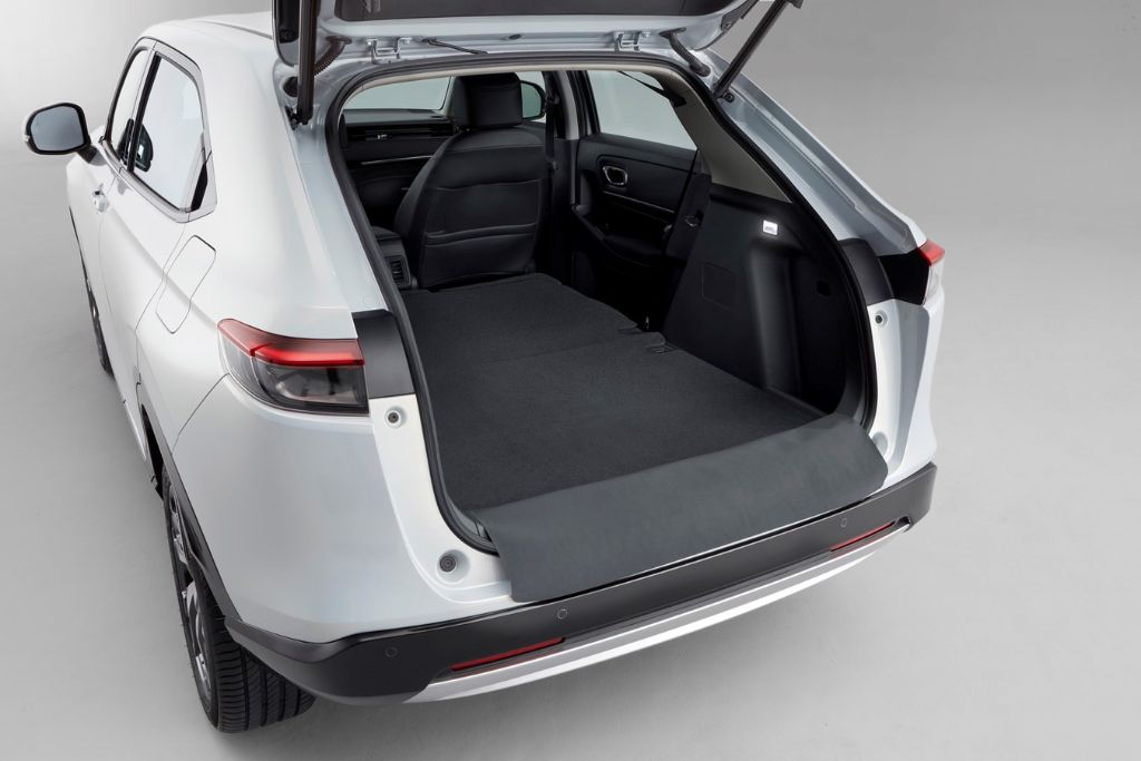 363798_NEW_HONDA_HR-V_ACCESSORY_PACKS_ENHANCE_COMFORT_AND_STYLE