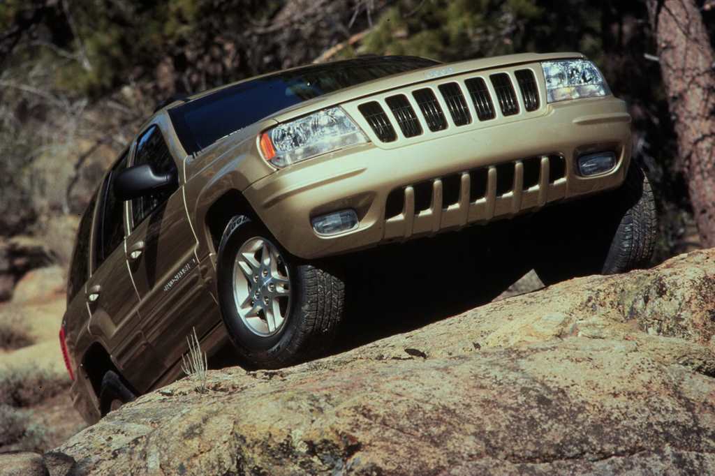 4th moment_1999 Jeep Grand Cherokee