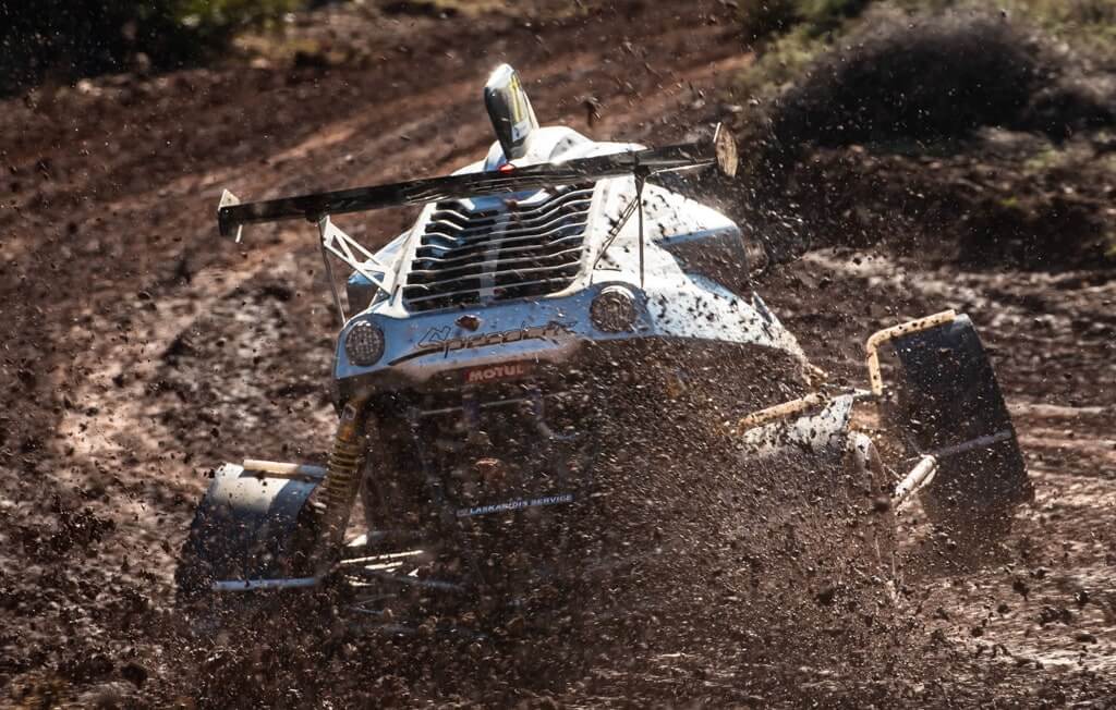 6a2fd72308b825fb255529efc532a3eb86c2523824e5b52b6db86591a0ac8173