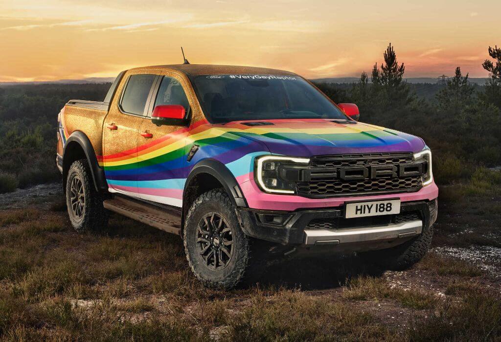 99_VGR_at_Hule_Front_3_4_Static_3 (1)