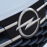 Adaptive Cruise Control in Opel Astra 15