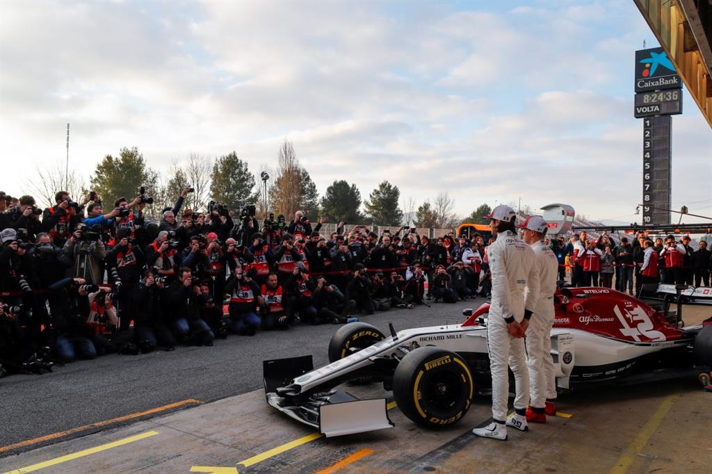 Alfa-Romeo-Racing_C38_ 12
