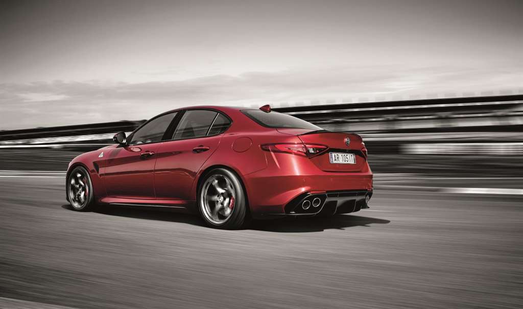 Alfa-Romeo_ 03