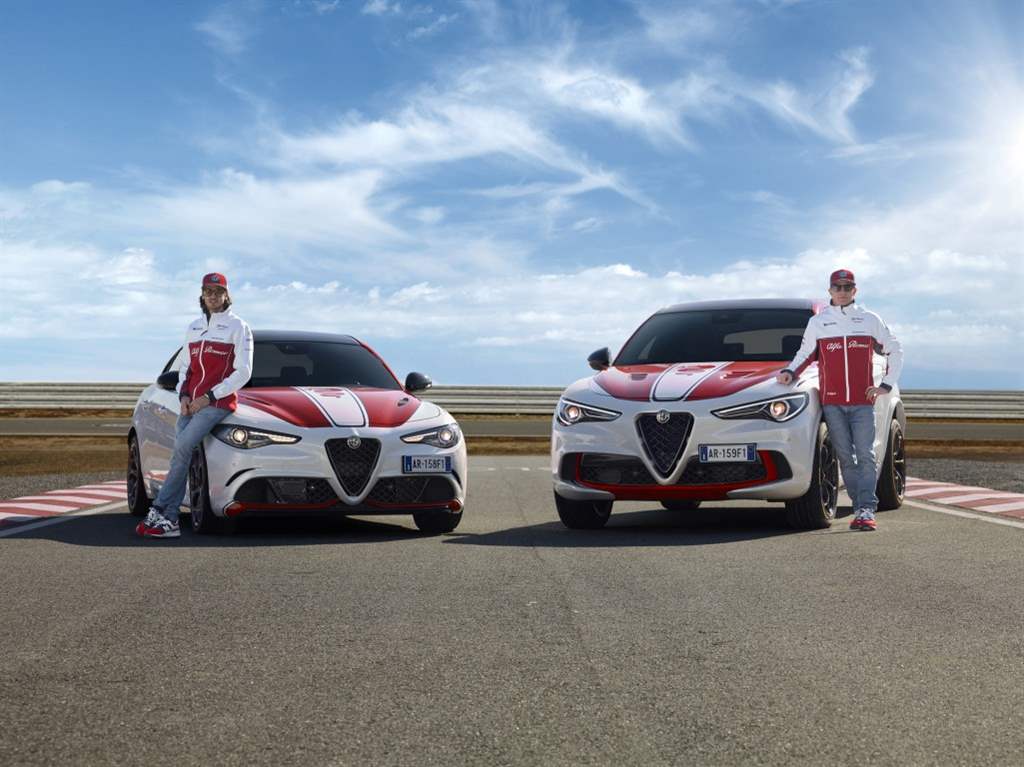 Alfa-Romeo_ 03
