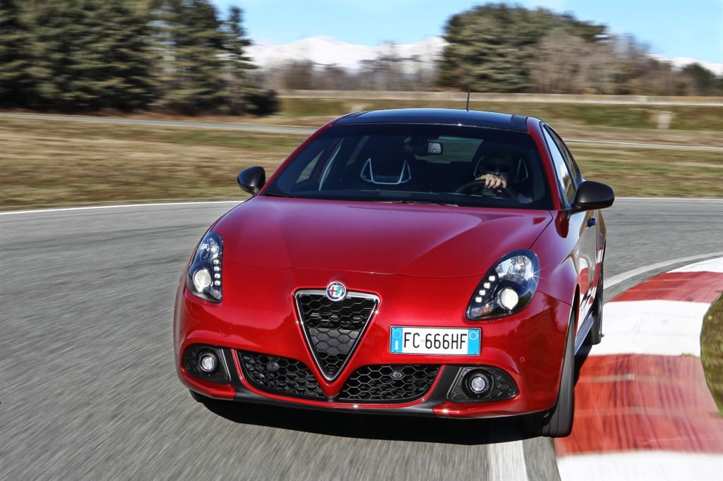 Alfa_Romeo_Giulietta_ 07
