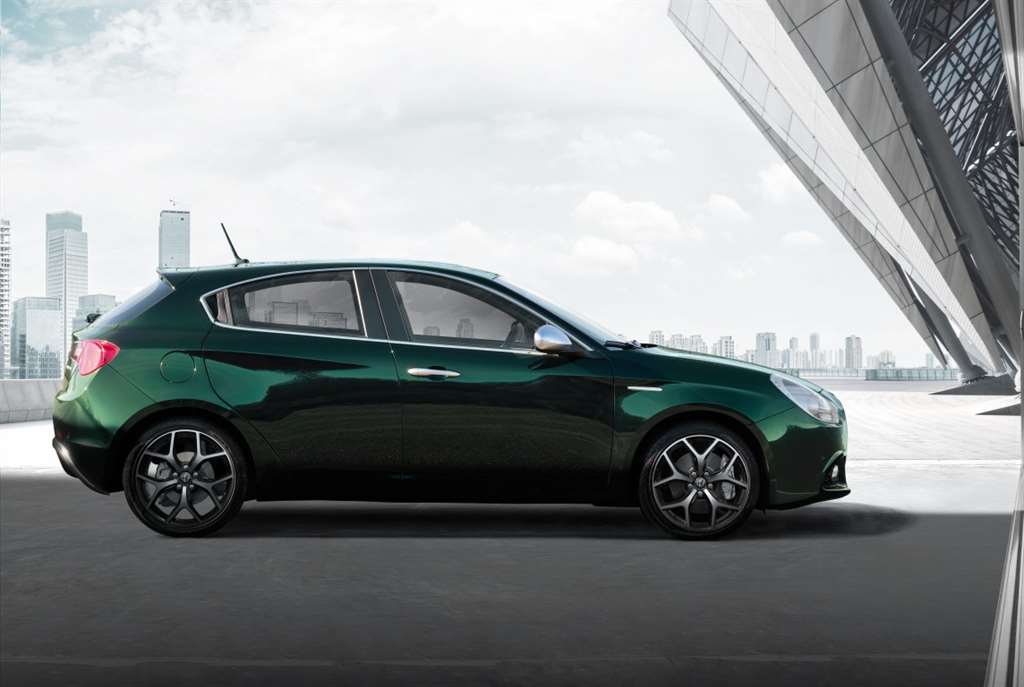 Alfa_Romeo_Giulietta_Super_ 03