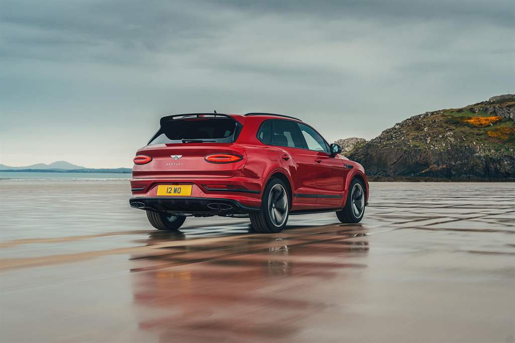 Bentley Bentayga S_08