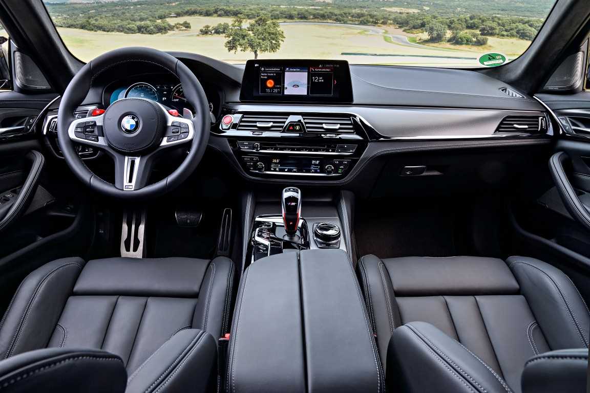 BMW M5 competition_ 11