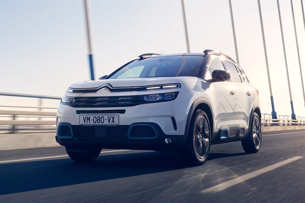 C5 Aircross PHEV_04