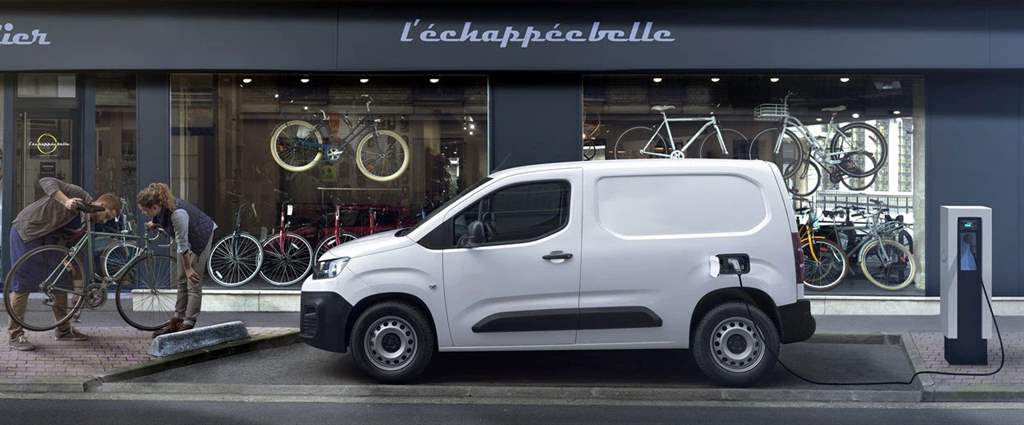 Citroen-e-Berlingo-Van_04