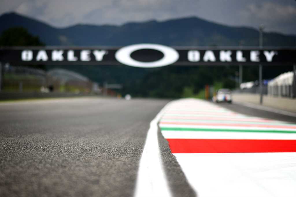 divers-gp-italy-2018-circuit-mugello01-03-06-2018photo-michelin