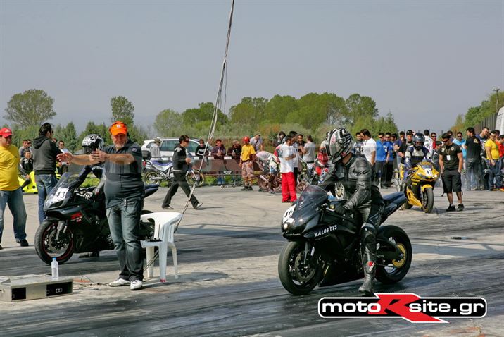 DRAG120409MOTO073