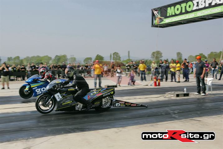 DRAG120409MOTO137