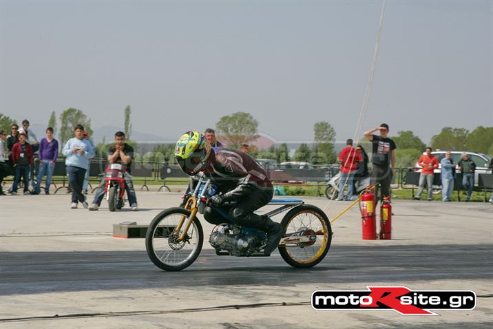 DRAG120409MOTO151