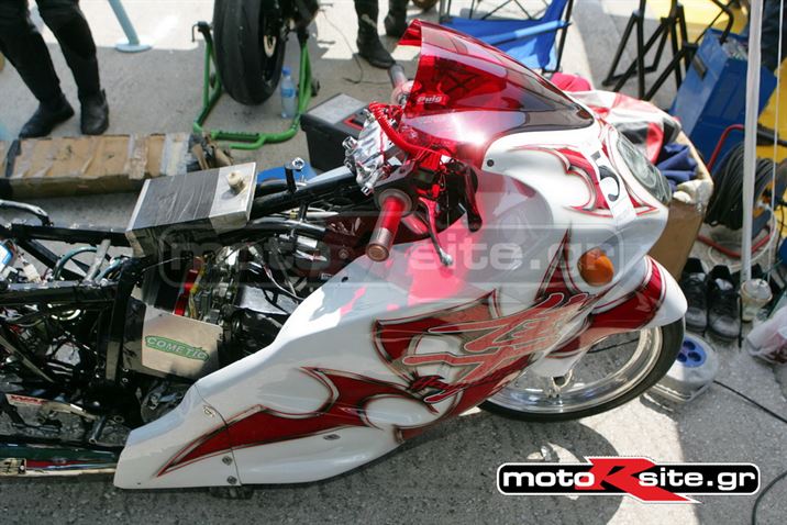DRAG120409MOTO153