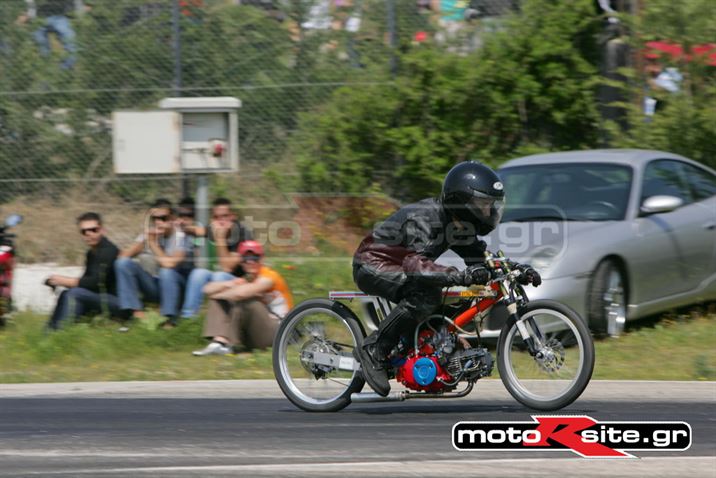 DRAG120409MOTO183