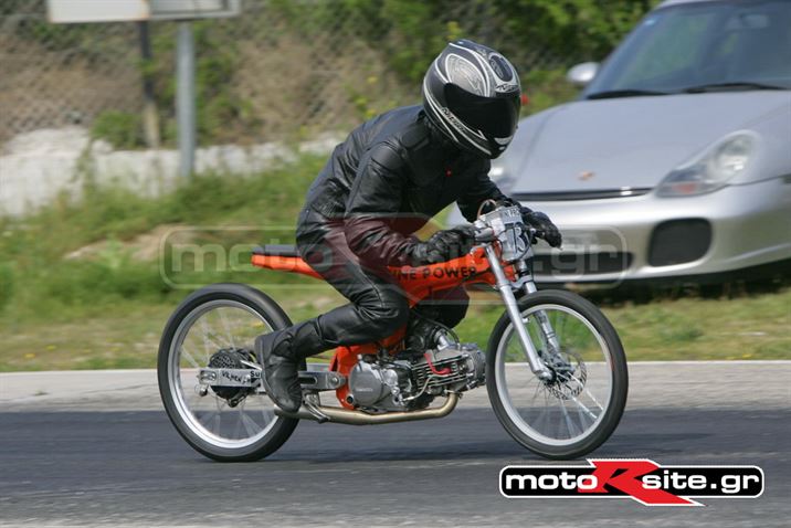 DRAG120409MOTO279