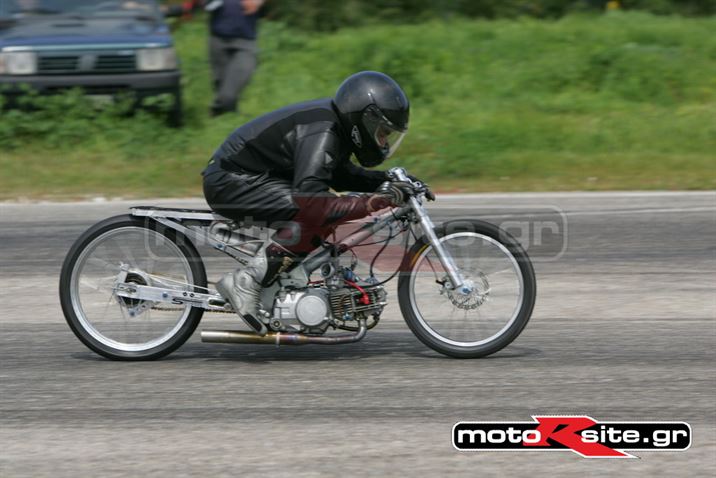 DRAG120409MOTO280