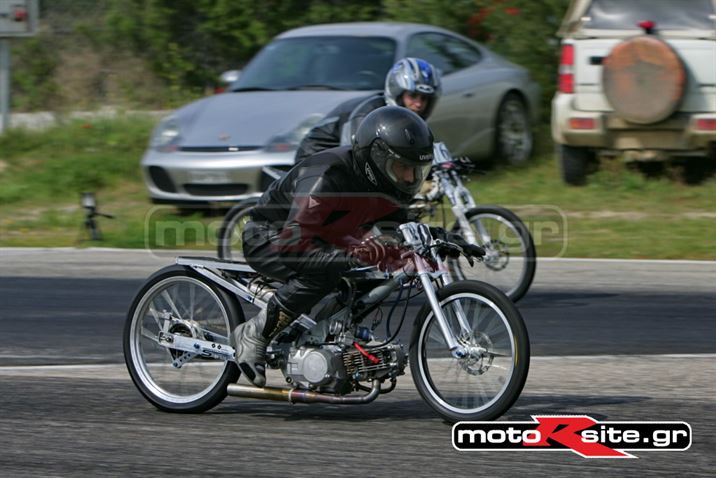 DRAG120409MOTO409