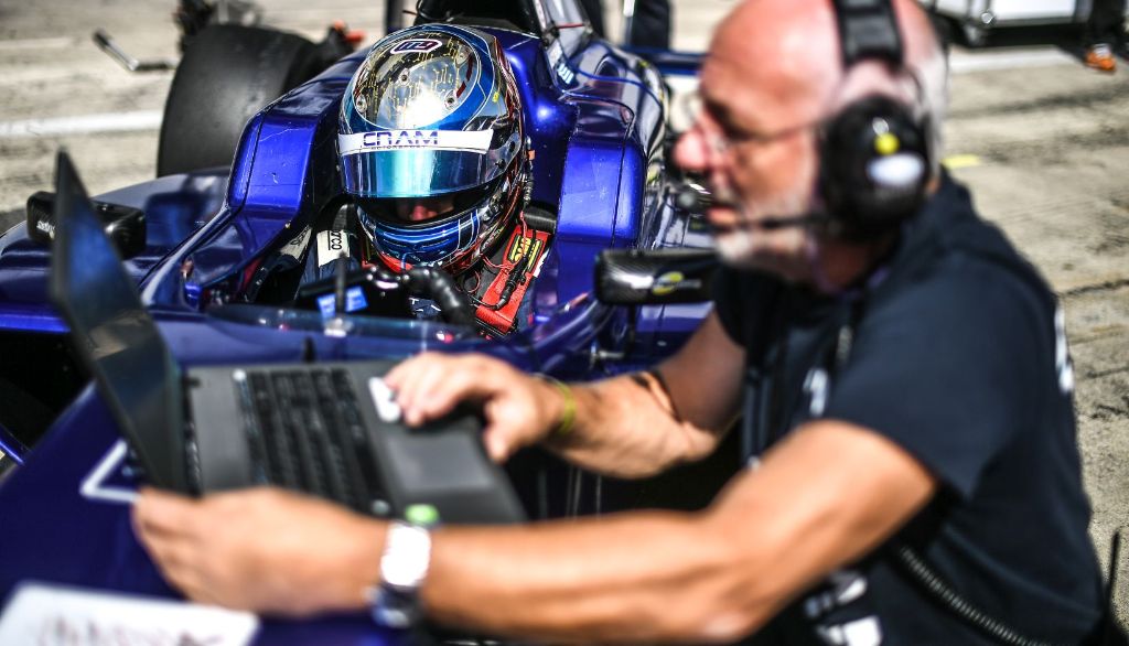 f0e2a9b2-d3bb-8a5b-6a3b-1d5889d877de