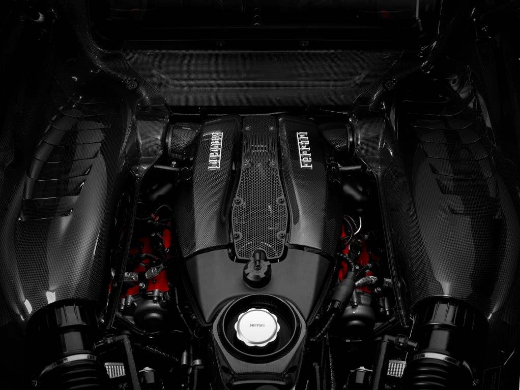 Ferrari_F8_Tributo_08