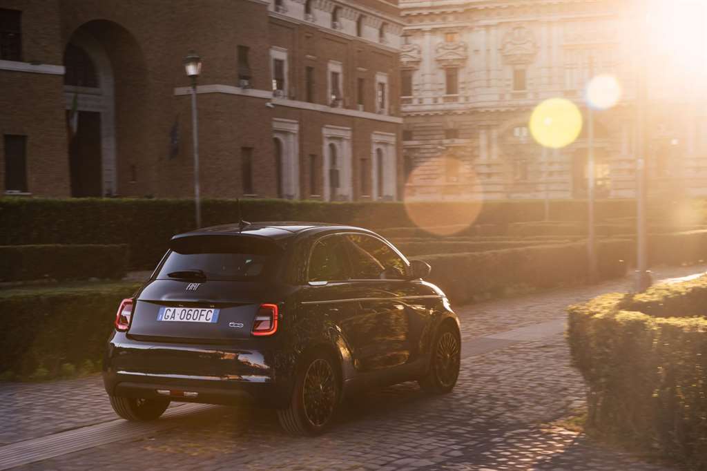 Fiat 500 la Prima HB_06